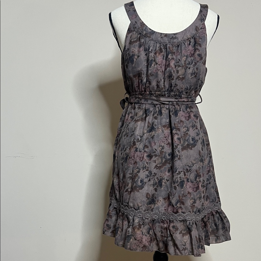 Forever 21 Floral Belted Mini Dress - Gray and Pink - Picture 11 of 15